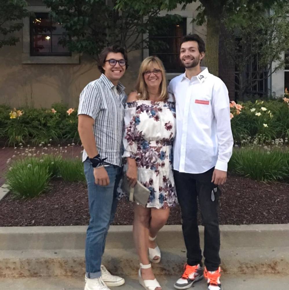 Meet your Posher, Tracy